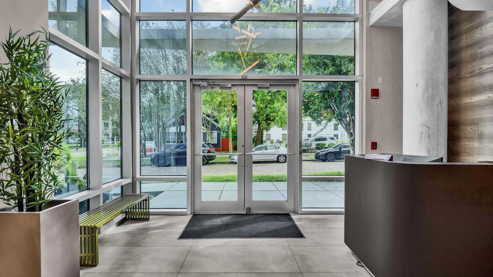 2Bd 2Bth Penthouse Downtown With Large Billiard Room Orlando 0*,
